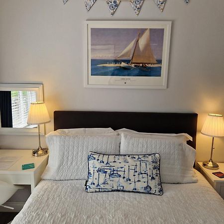 Room On Heath Park カーディフ エクステリア 写真